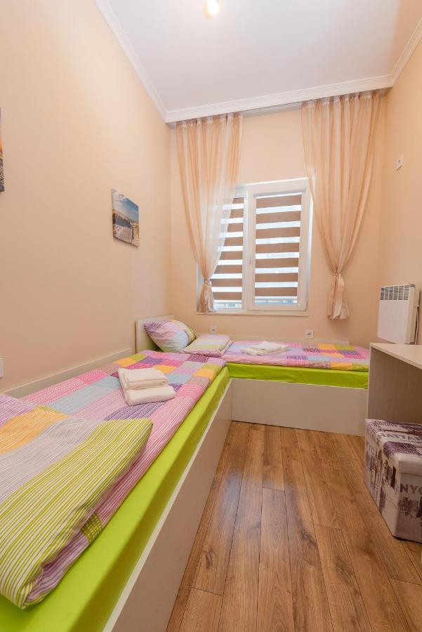 Downtown Apartment Μπουργκάς Εξωτερικό φωτογραφία