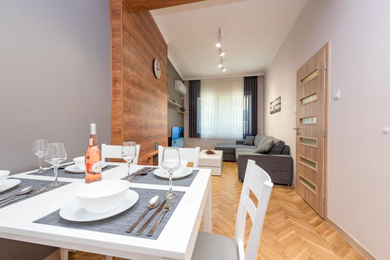 Downtown Apartment Μπουργκάς Εξωτερικό φωτογραφία